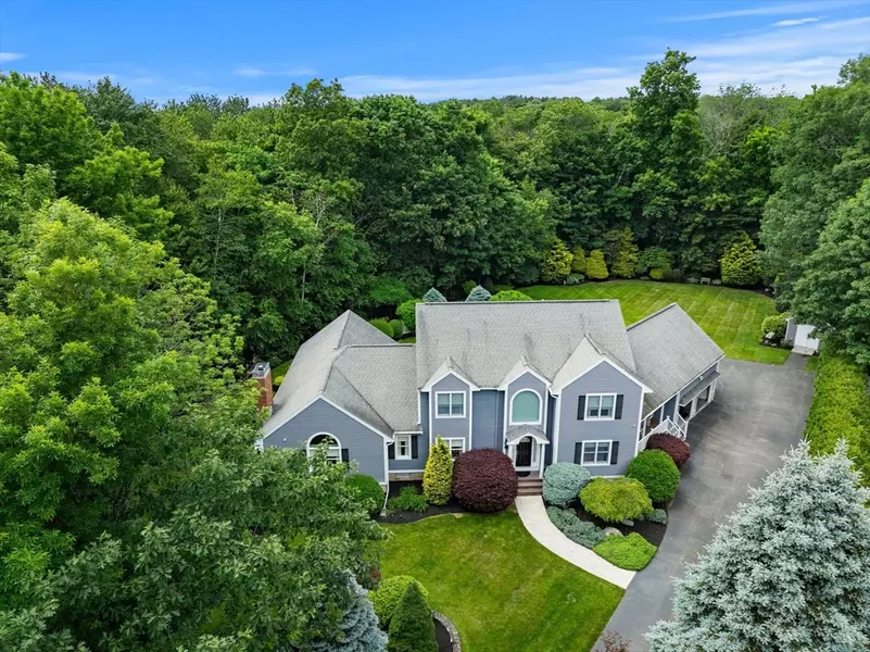 5 Mustang Circle, Danvers, MA 01923