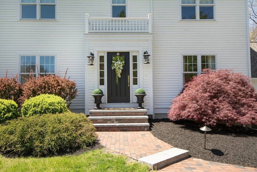 115 Partridge Brook Circle, Marshfield, MA 02050