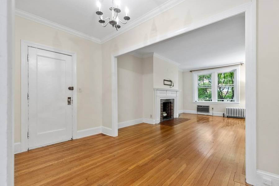 315 Tappan #1, Brookline, MA 02445