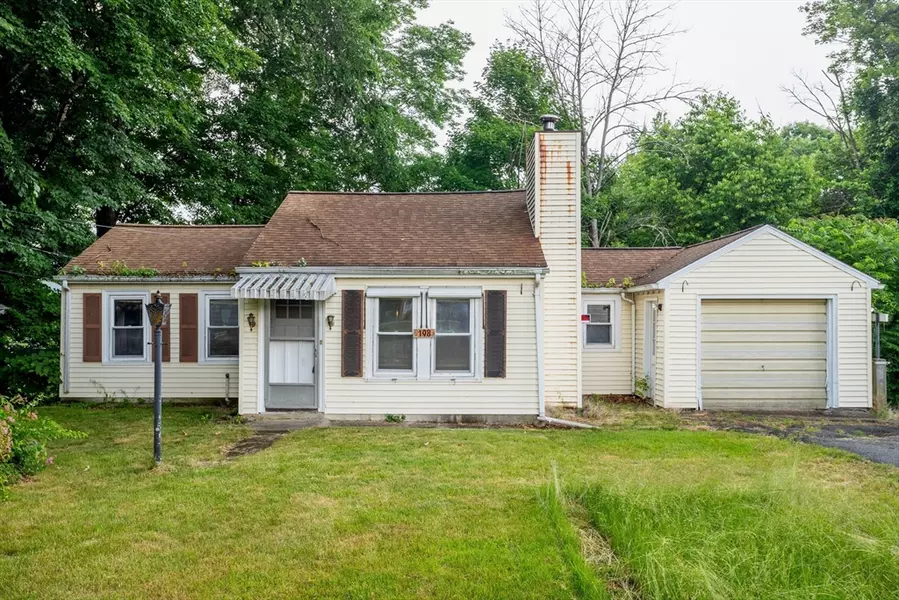 198 Main, Grafton, MA 01560