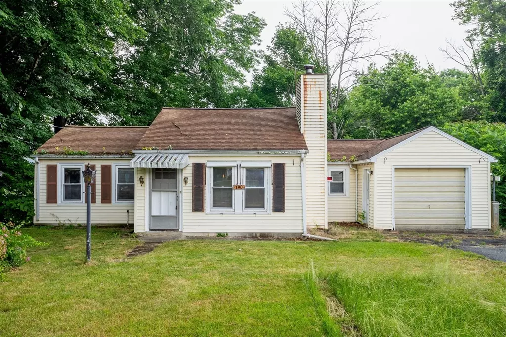 Grafton, MA 01560,198 Main