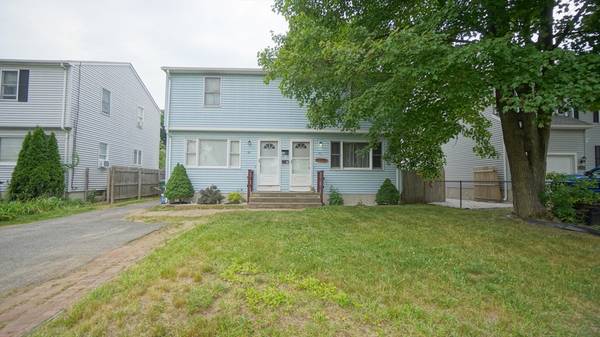 69-71 Laurence St., Springfield, MA 01104