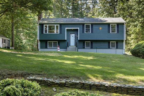 15 Soule Street, Plympton, MA 02367