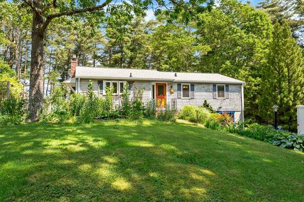 48 Bennets Neck Drive, Bourne, MA 02559