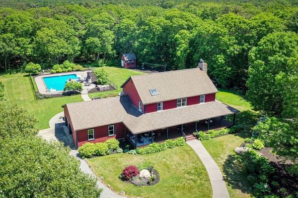 29 Longview Rd, Falmouth, MA 02556