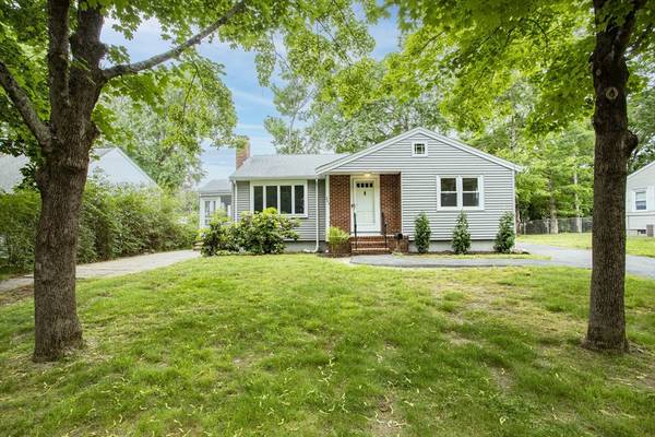 203 Falconer Ave, Brockton, MA 02301