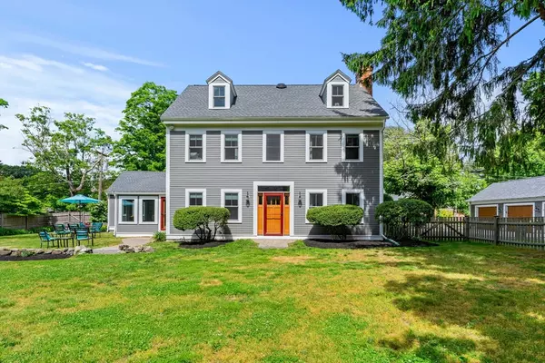 27 East Street, Topsfield, MA 01983