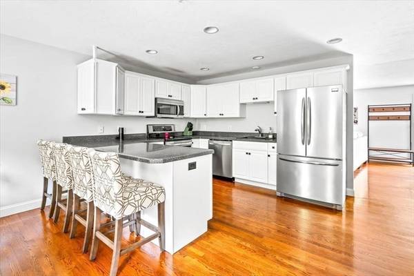 269 Washington St #B3, Pembroke, MA 02359