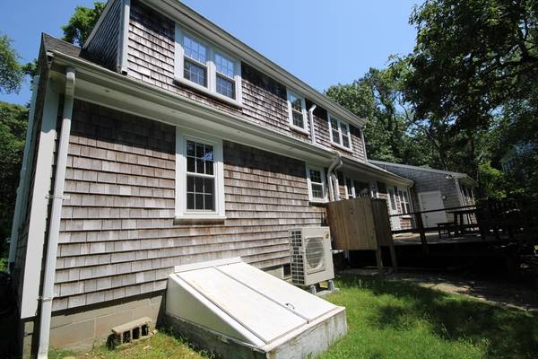 Falmouth, MA 02540,23 Haynes Ave