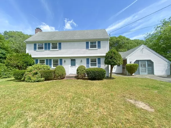 Yarmouth, MA 02673,12 Acadia Rd