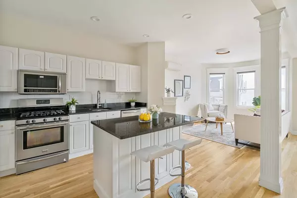 137 P Street #2, Boston, MA 02127