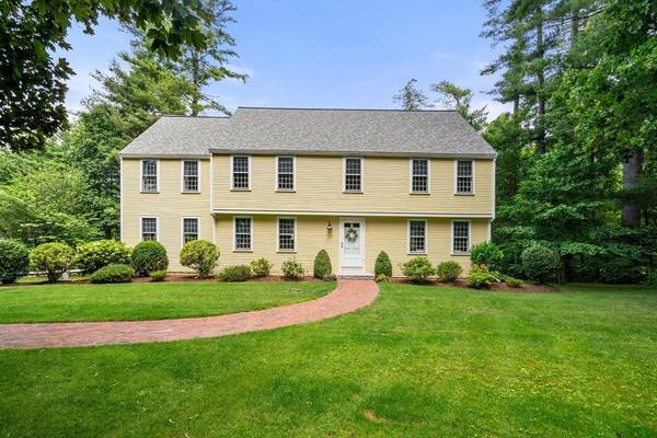 17 Pantry Road, Sudbury, MA 01776