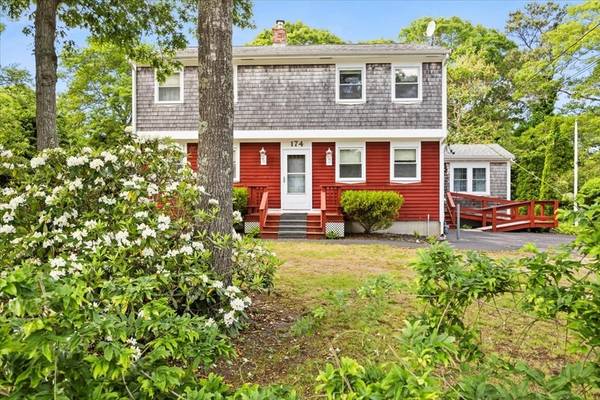 174 Barlows Landing Rd, Bourne, MA 02559