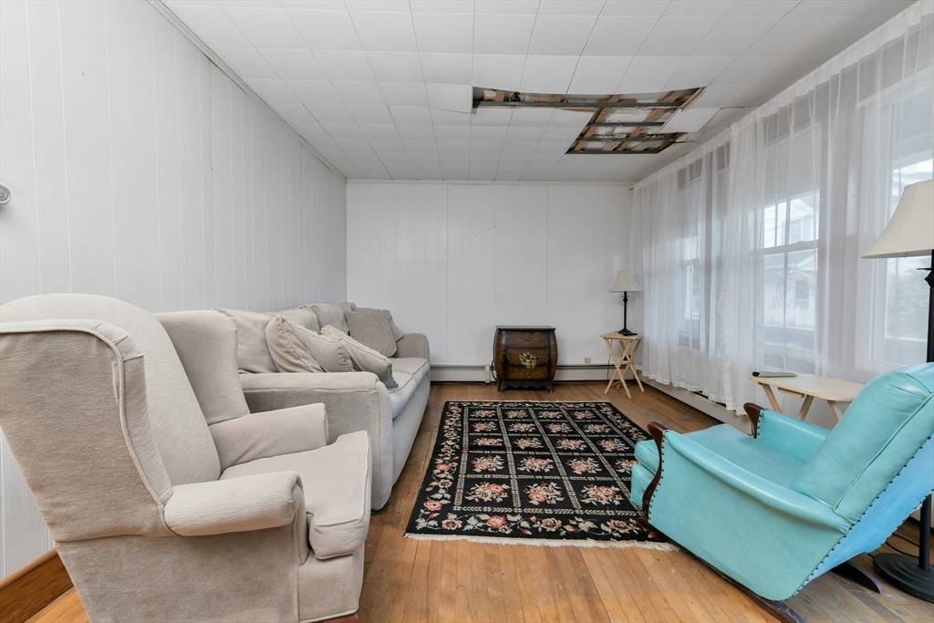 Danvers, MA 01923,15 Cottage Avenue