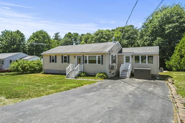 5 Valerie Circle, Ashburnham, MA 01430