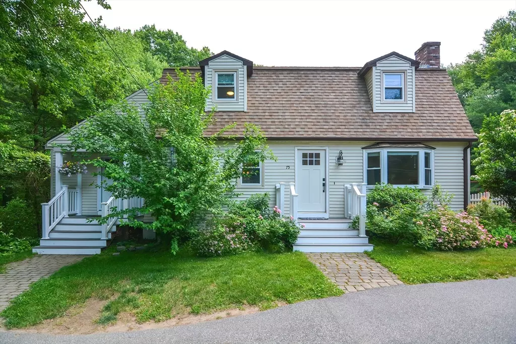 Norfolk, MA 02056,75 Miller St