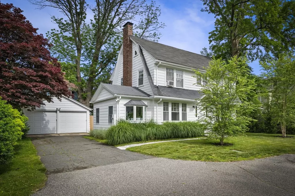 Swampscott, MA 01907,5 Chesterlee Lane