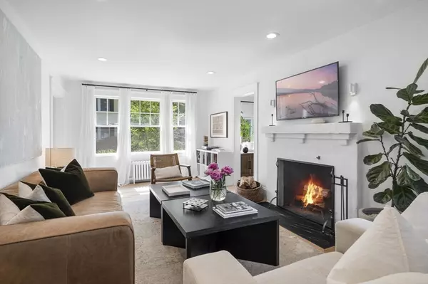 Swampscott, MA 01907,5 Chesterlee Lane