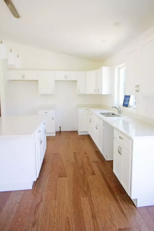 Goshen, MA 01032,12 Pine Road