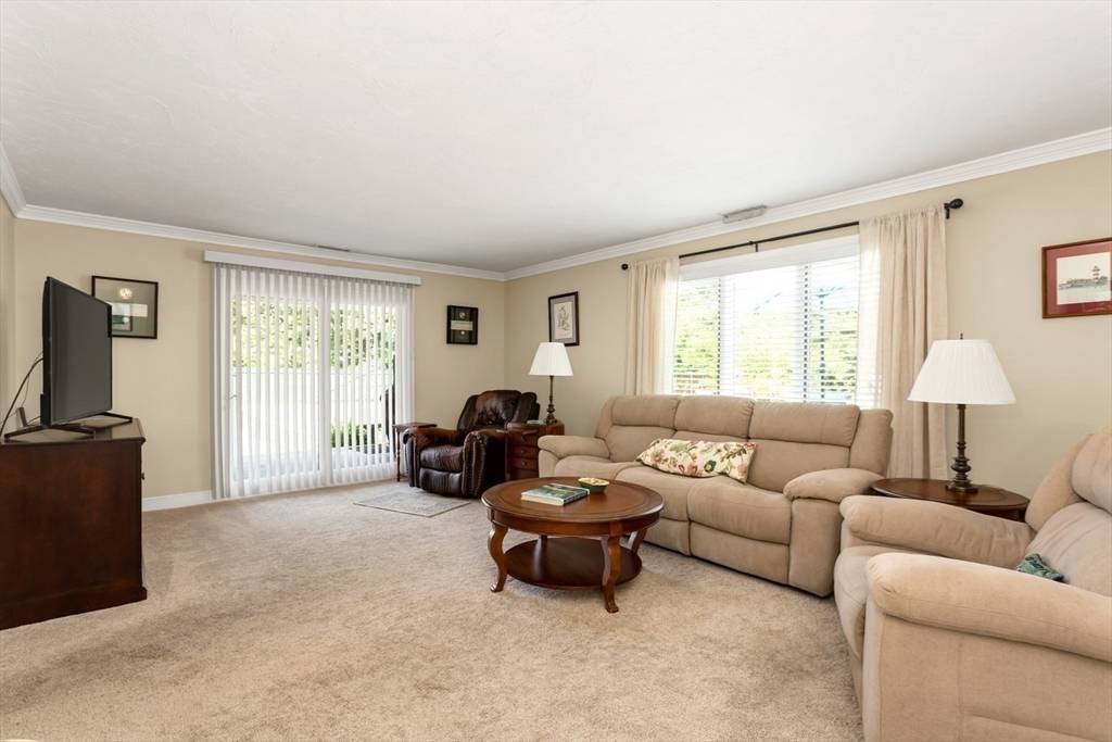 Wrentham, MA 02093,795 South Streeet #3