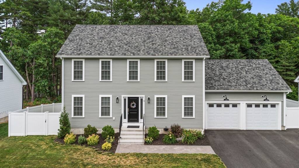 6 Shaker Pond Rd, Ayer, MA 01432