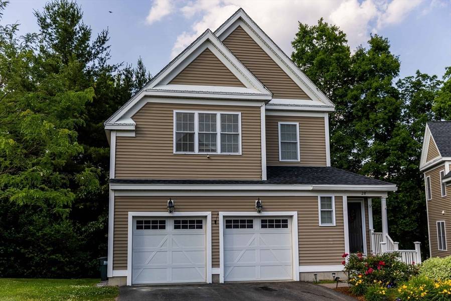 28 Longview Cir #28, Ayer, MA 01432