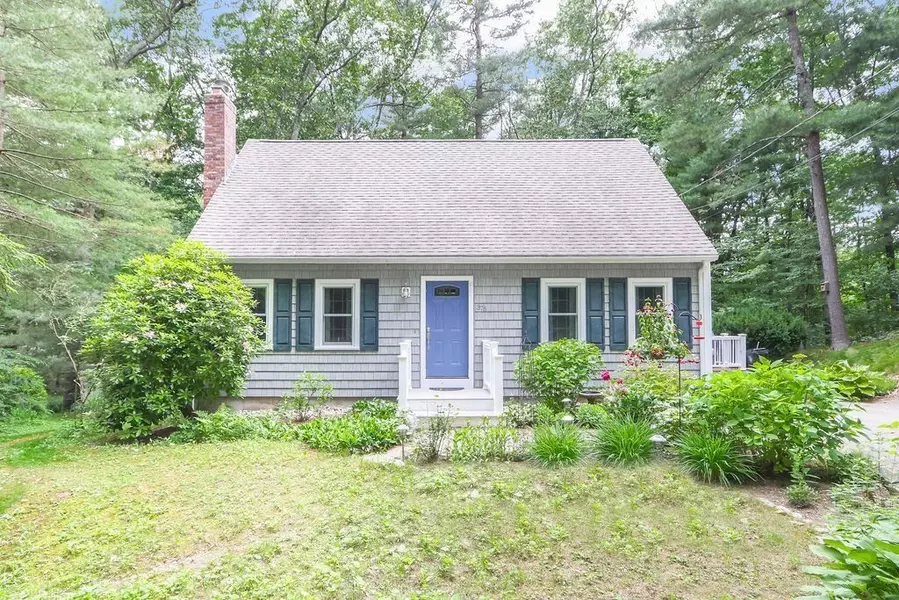 375 Creek Street, Wrentham, MA 02093