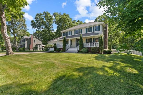 60 Beagle Club Road, Attleboro, MA 02703