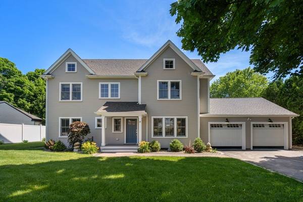 27 Pleasant St, Wayland, MA 01778