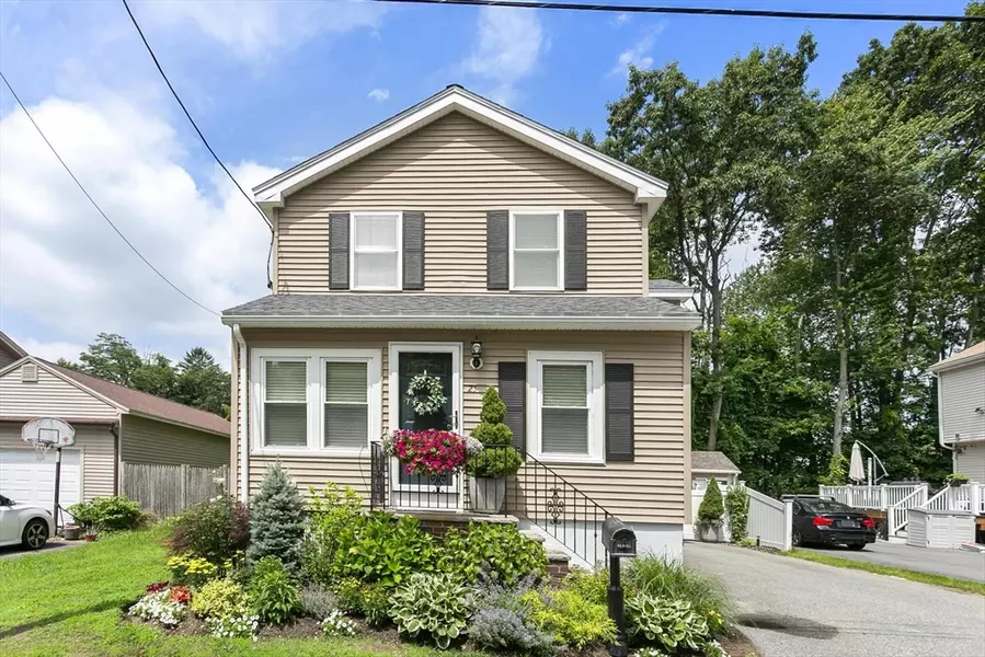 25 Veranda Ave, Wilmington, MA 01887