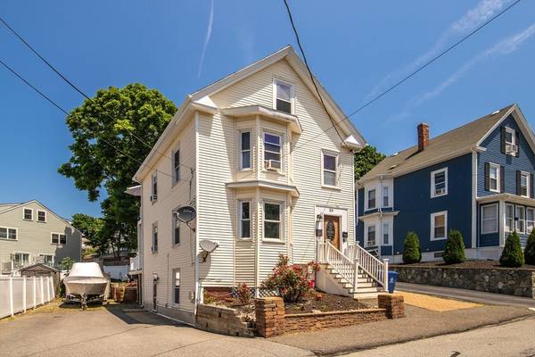 29 Bennett St, Wakefield, MA 01880