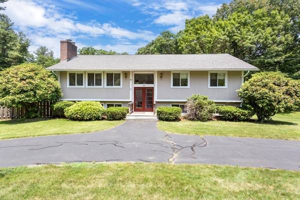 100 Mill St, Franklin, MA 02038