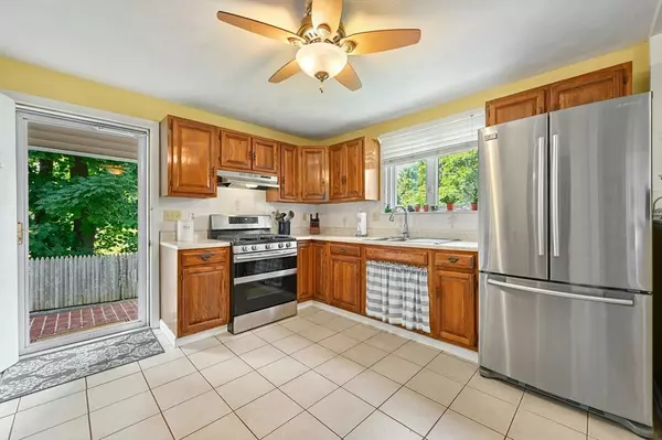 Hudson, MA 01749,13 Forest Ave