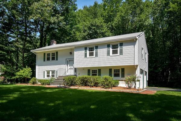 22 Teresa Road, Hopkinton, MA 01748