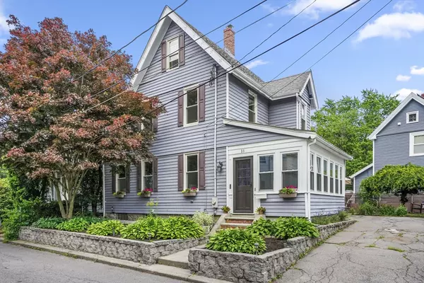 18 Cottage Place, Newton, MA 02465