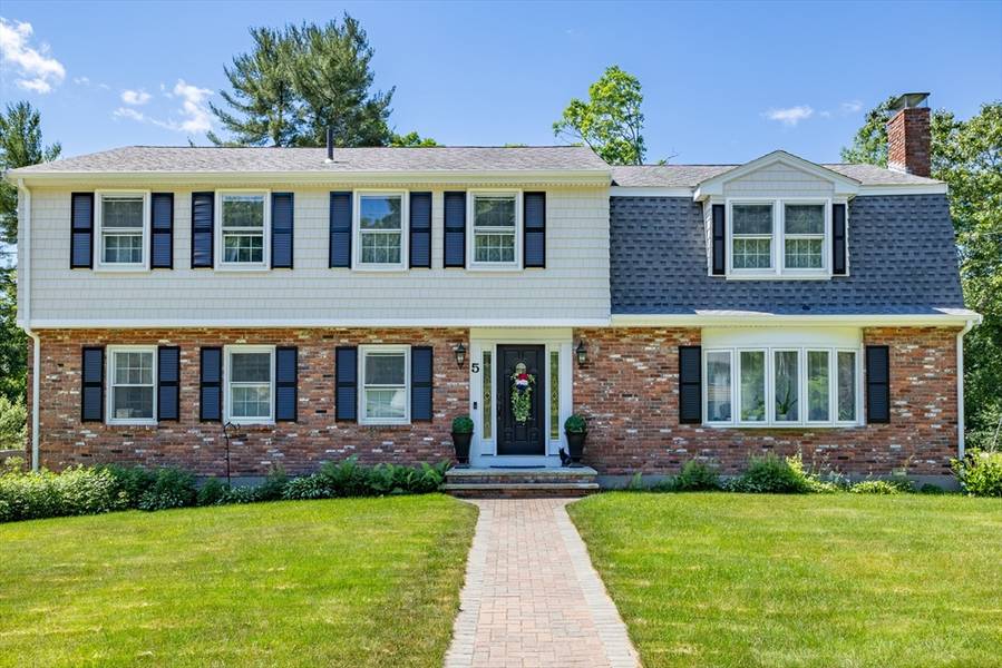 5 Phlox Ln, Acton, MA 01720