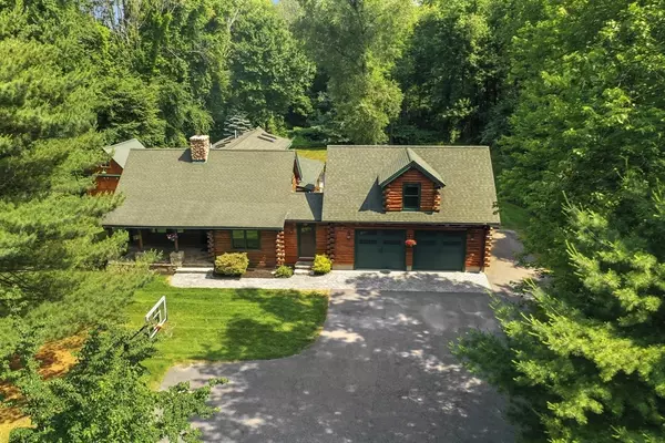 389 Kelly Road, Northbridge, MA 01534