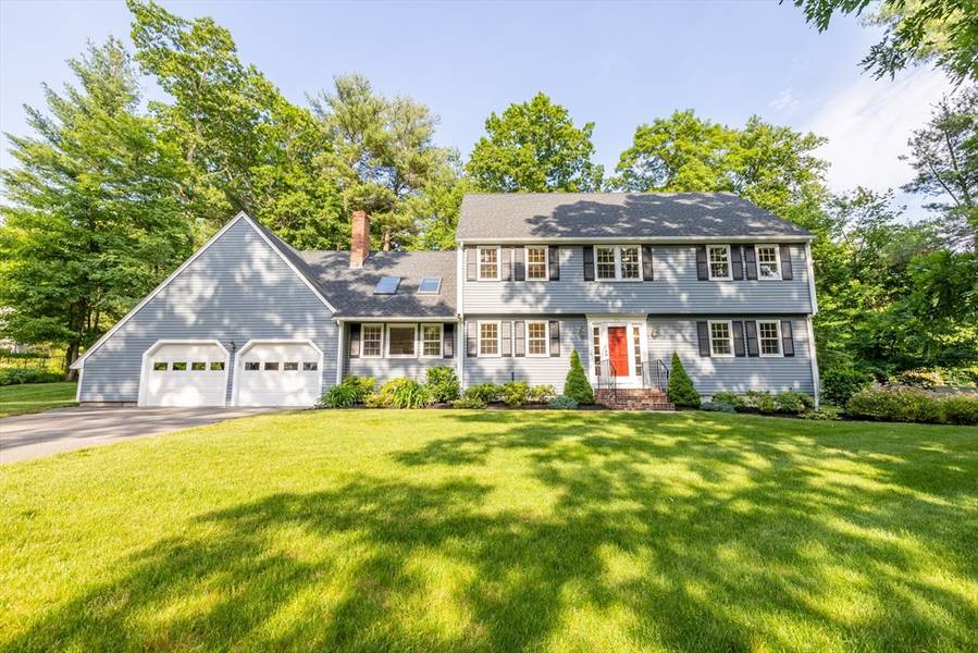 20 Lincoln Dr, Acton, MA 01720