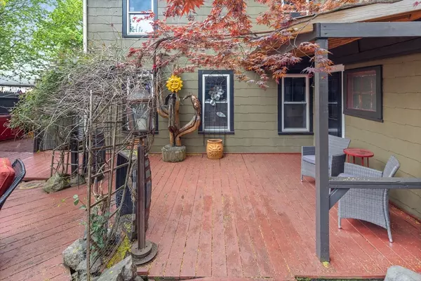 Wakefield, MA 01880,27 Nahant St