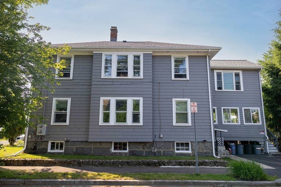 7-9 Hammond Ct, Quincy, MA 02169