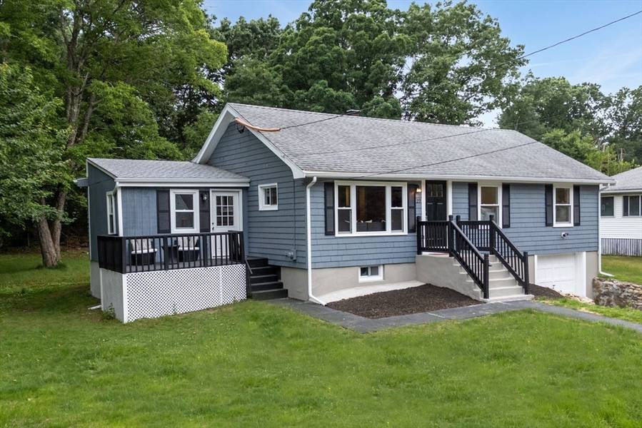 27 Connolly Rd, Billerica, MA 01821