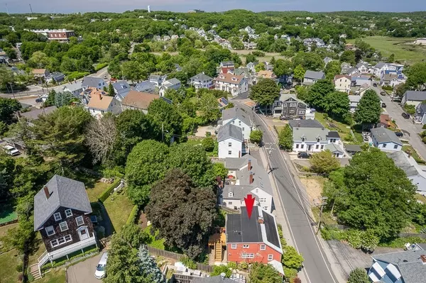 Gloucester, MA 01930,53 East Main Street