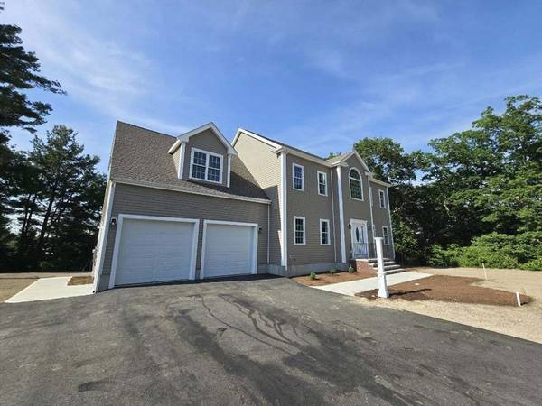 Avon, MA 02322,4 Crescent Ridge Ln