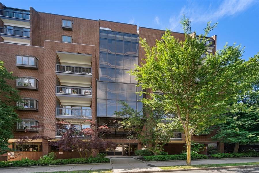 1265 Beacon #802, Brookline, MA 02446