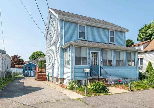 11 Douglass St, Lynn, MA 01904