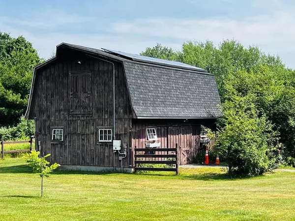 Ludlow, MA 01056,262 Munsing Street