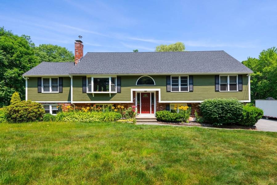 179 Astle St, Tewksbury, MA 01876