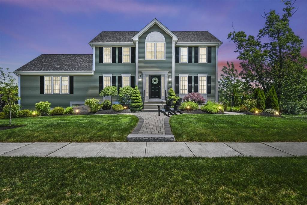 5 Autumn Gate Circle, Millbury, MA 01527