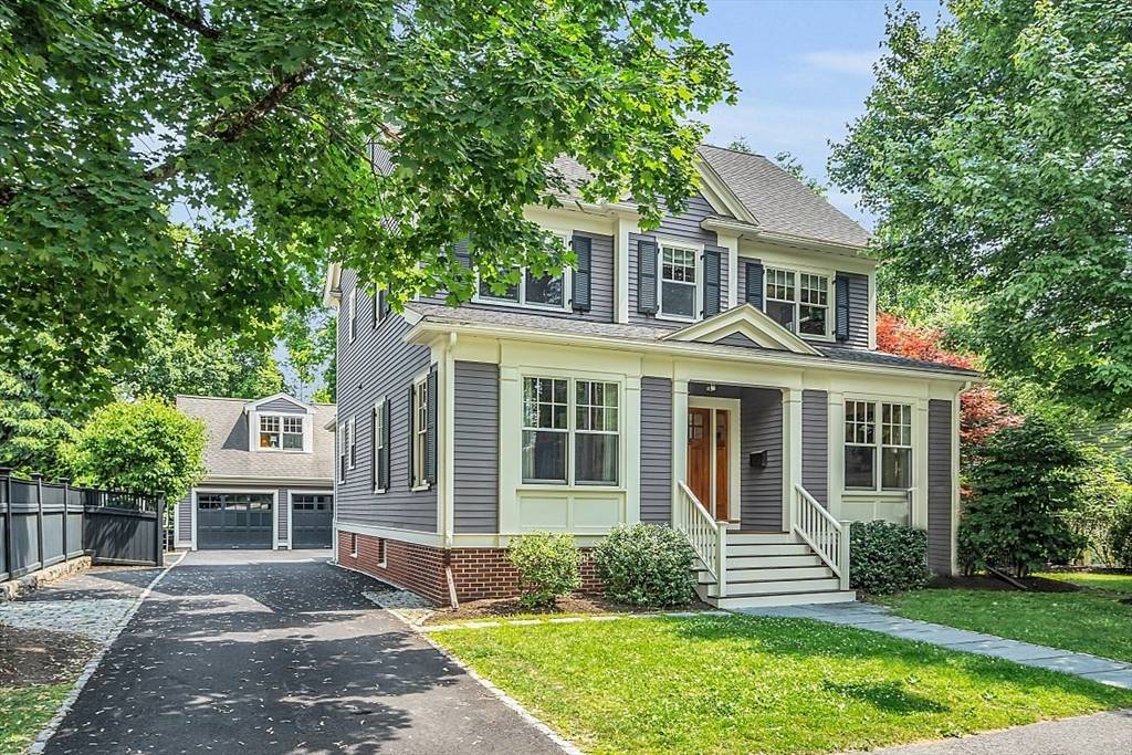 65 Everett St, Concord, MA 01742