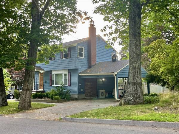 149 Forest St, Reading, MA 01867